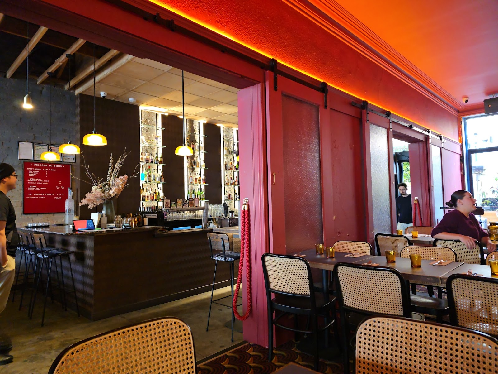Oydis Bar & Dine | Ashburton photo
