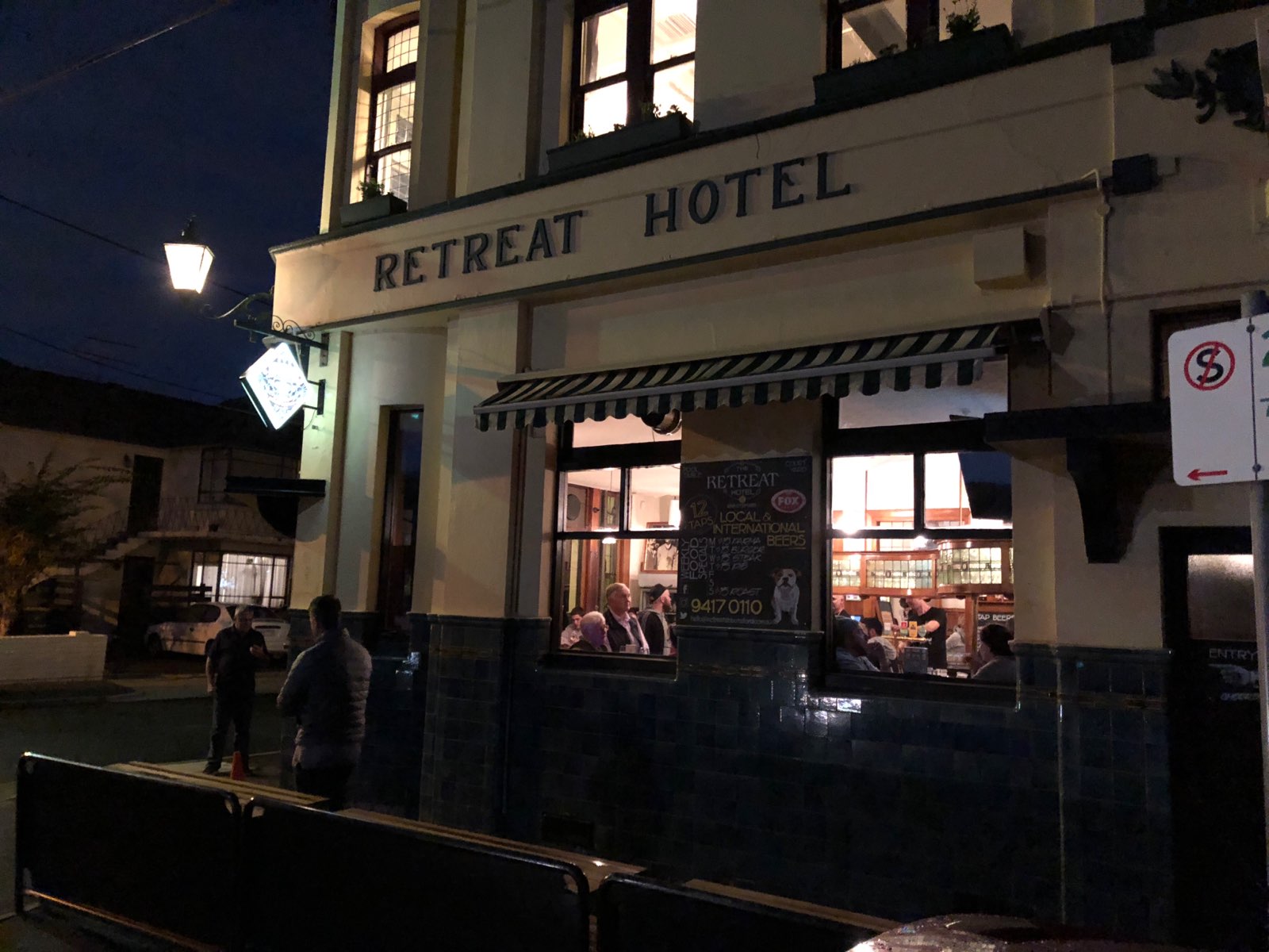 Retreat Hotel photo