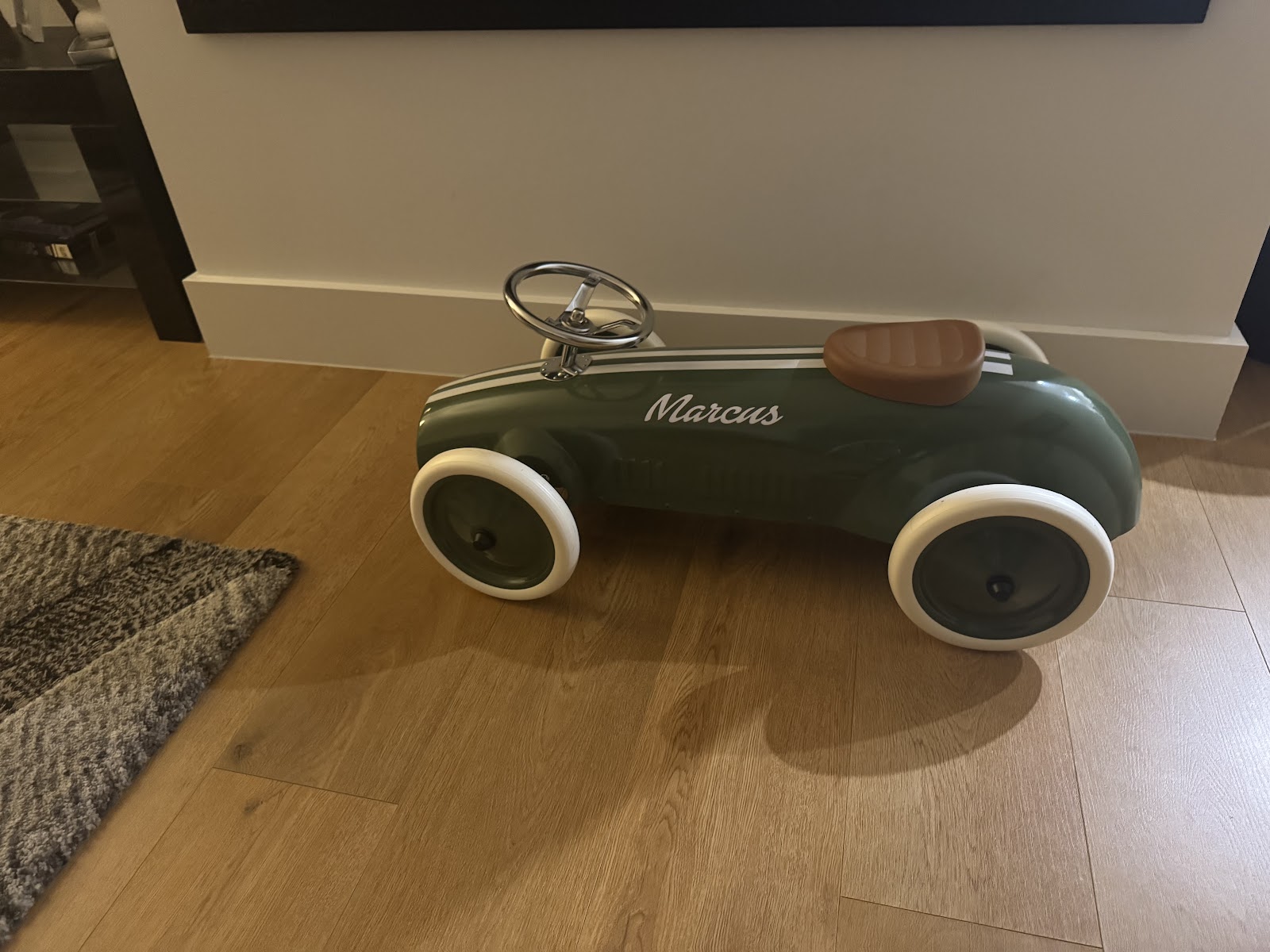Shopping & Essentials picks in Surrey Hills