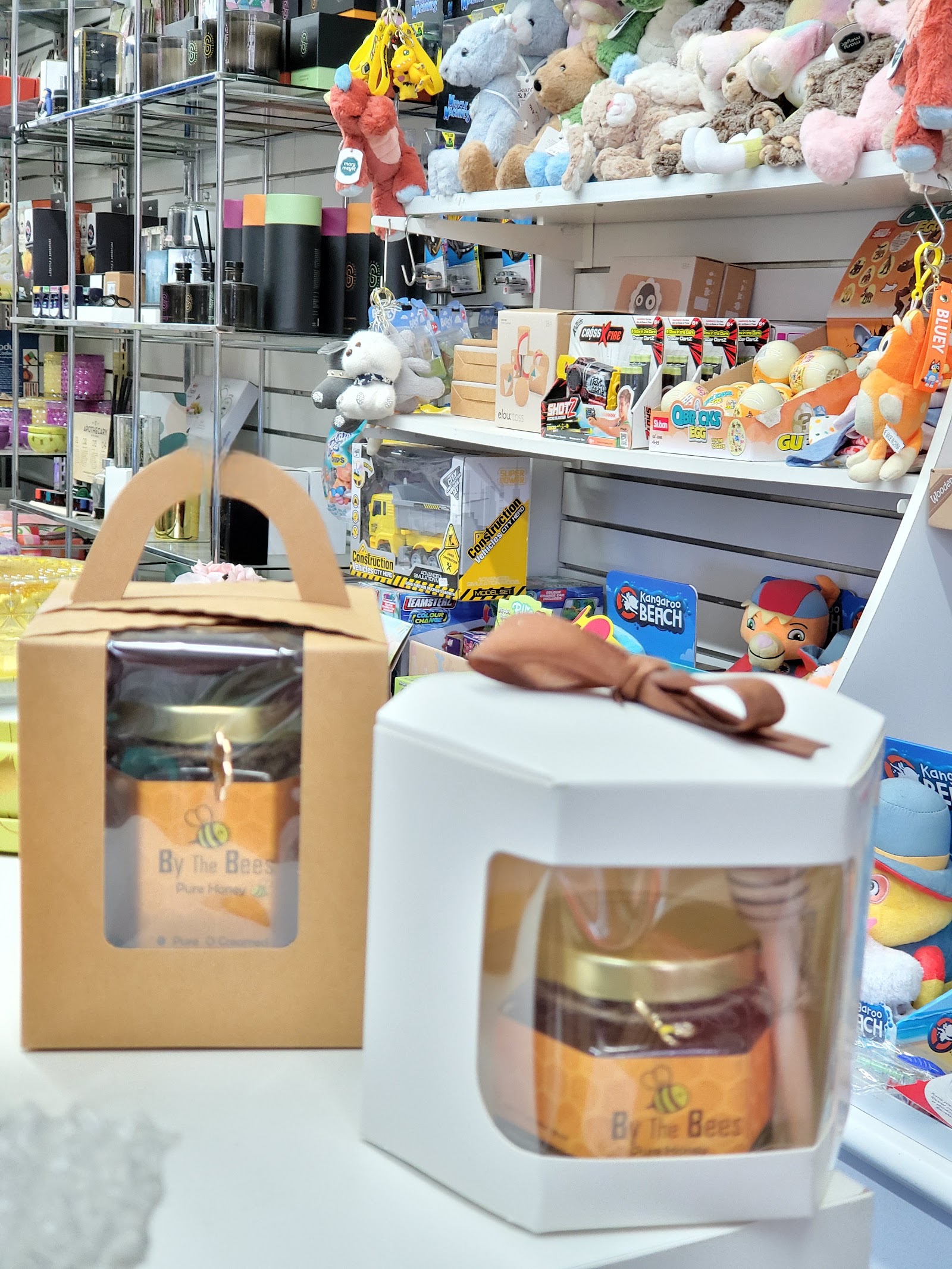 Mont Albert News Lotto & Gifts photo