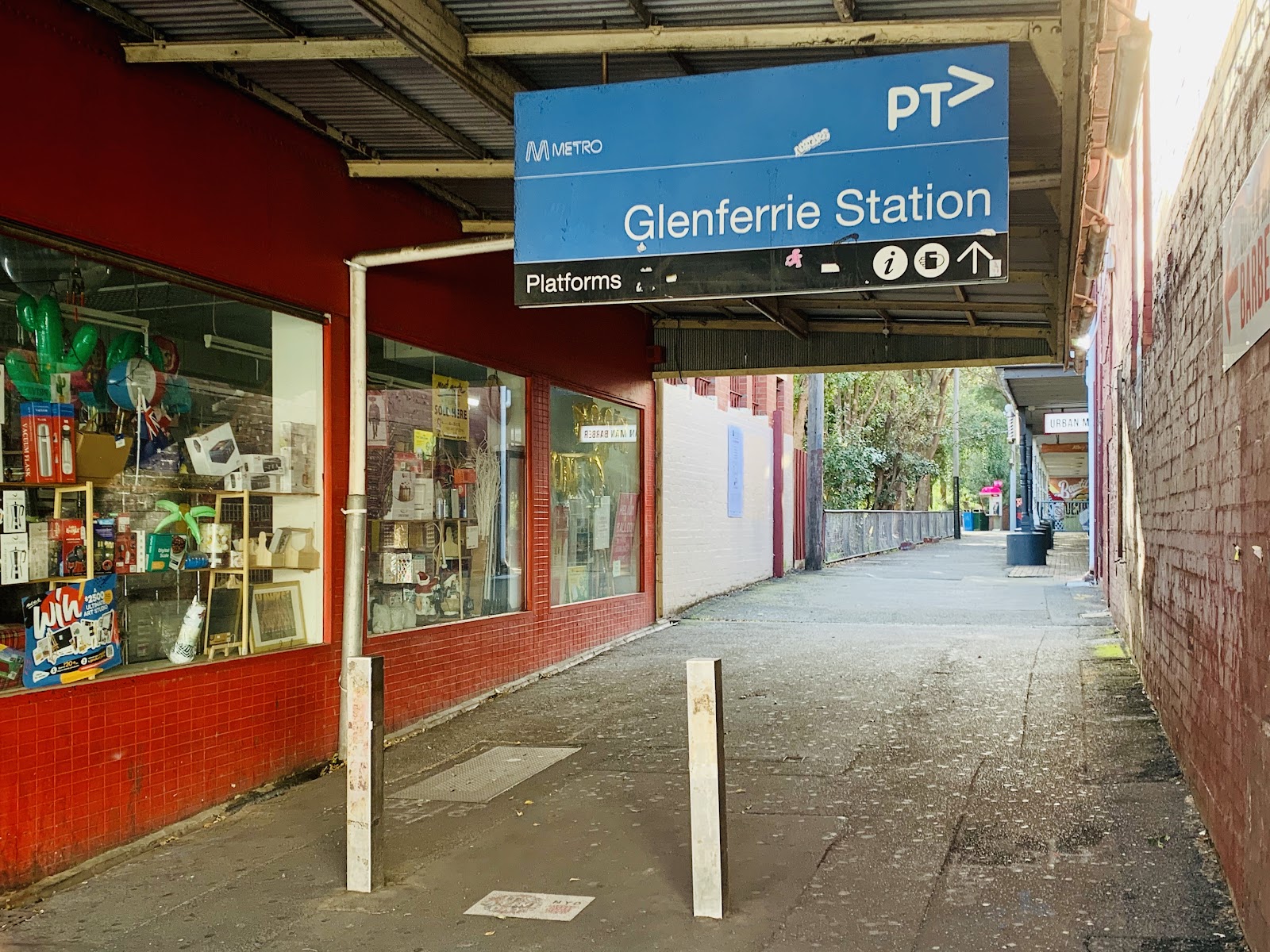 Glenferrie Station/Glenferrie Rd photo