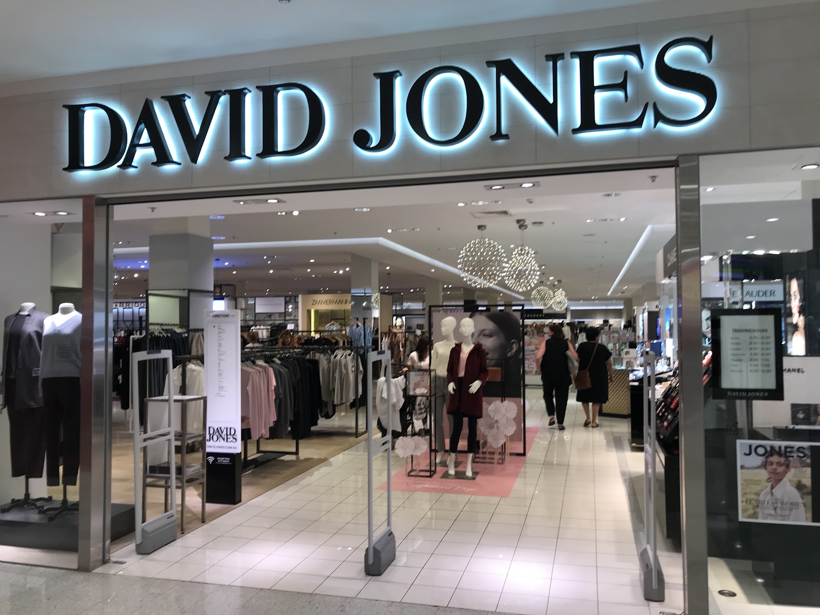 David Jones - Malvern Central photo